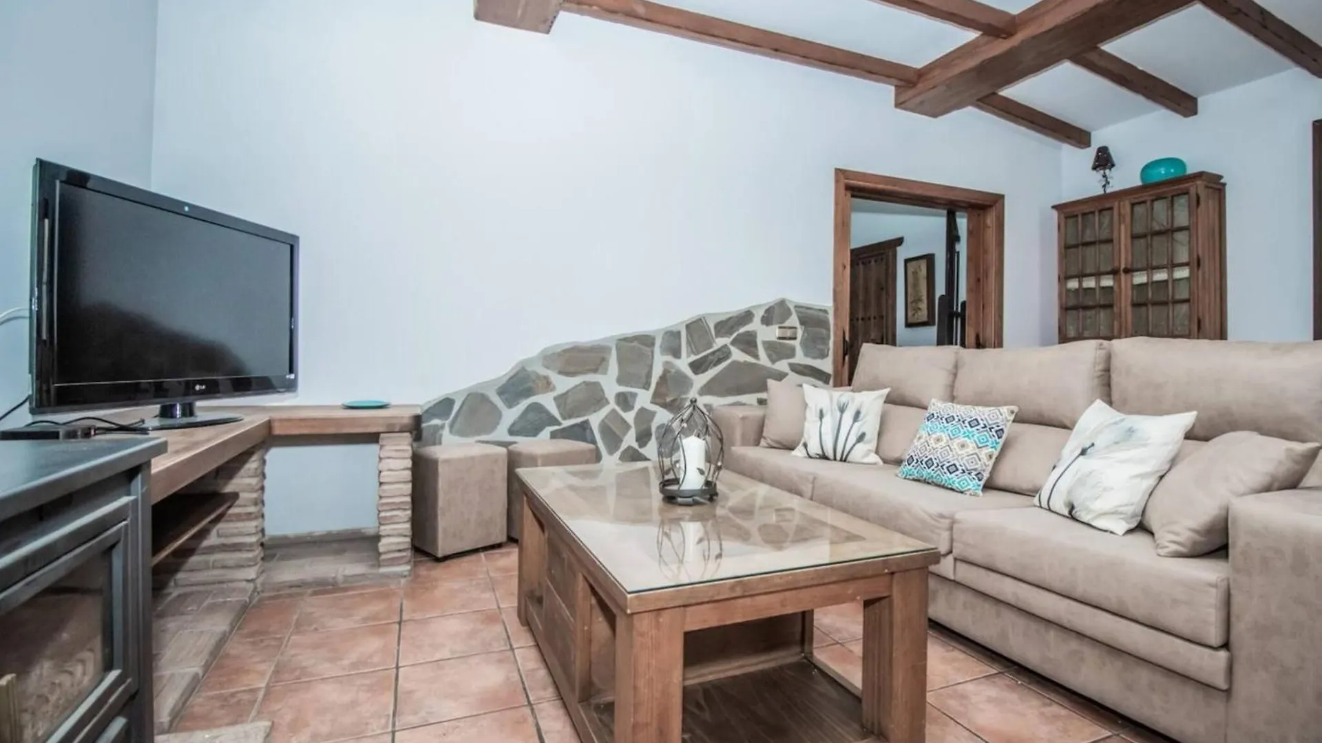 Cd-1926 Three Bedroom Apartment In Nerja